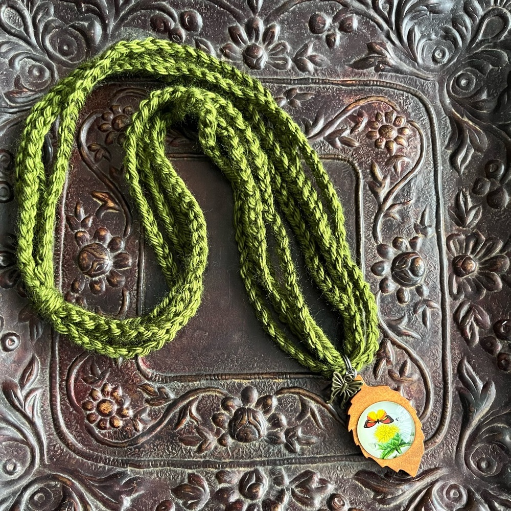 Handmade Crochet Necklace Butterfly Pendant Boho - Picture 9 of 14